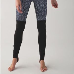 Lululemon Wunder Under Pant Stirrup - sz 4